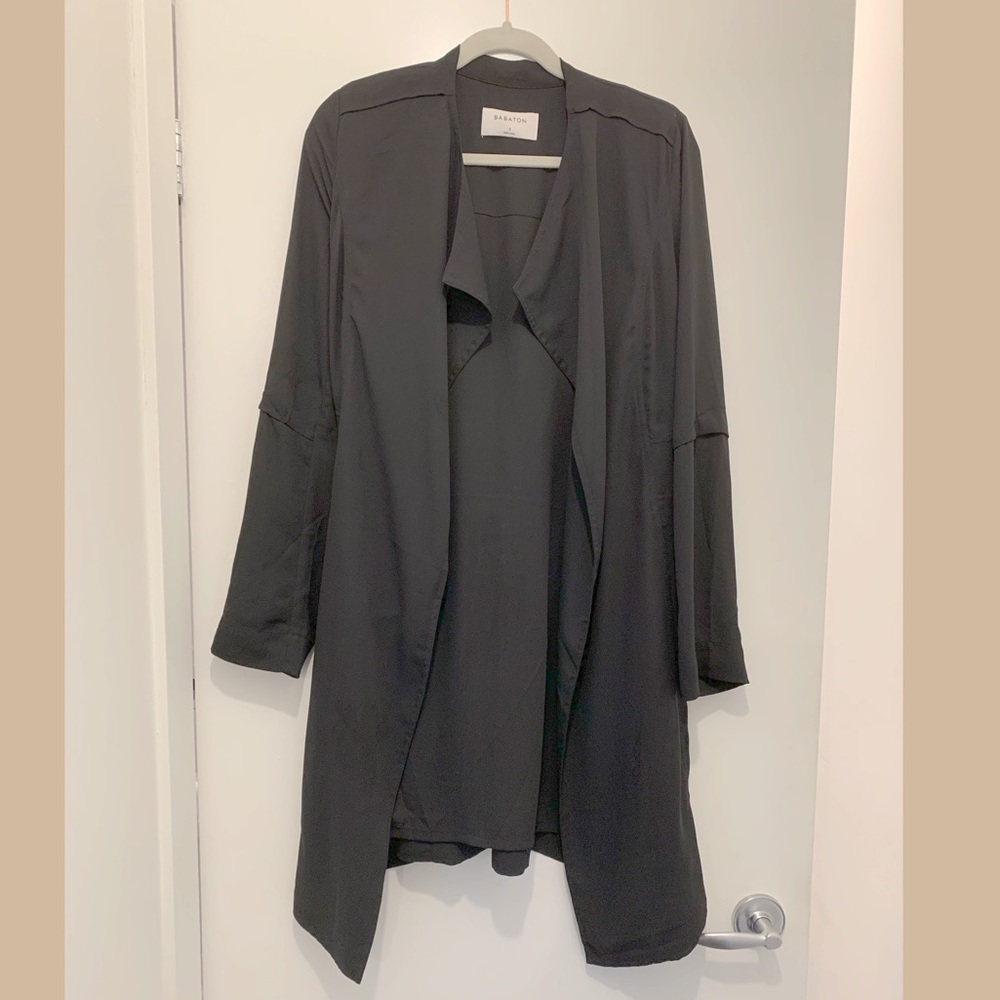 Aritzia Babaton Black Robe Jacket- size small - Picture 4 of 9